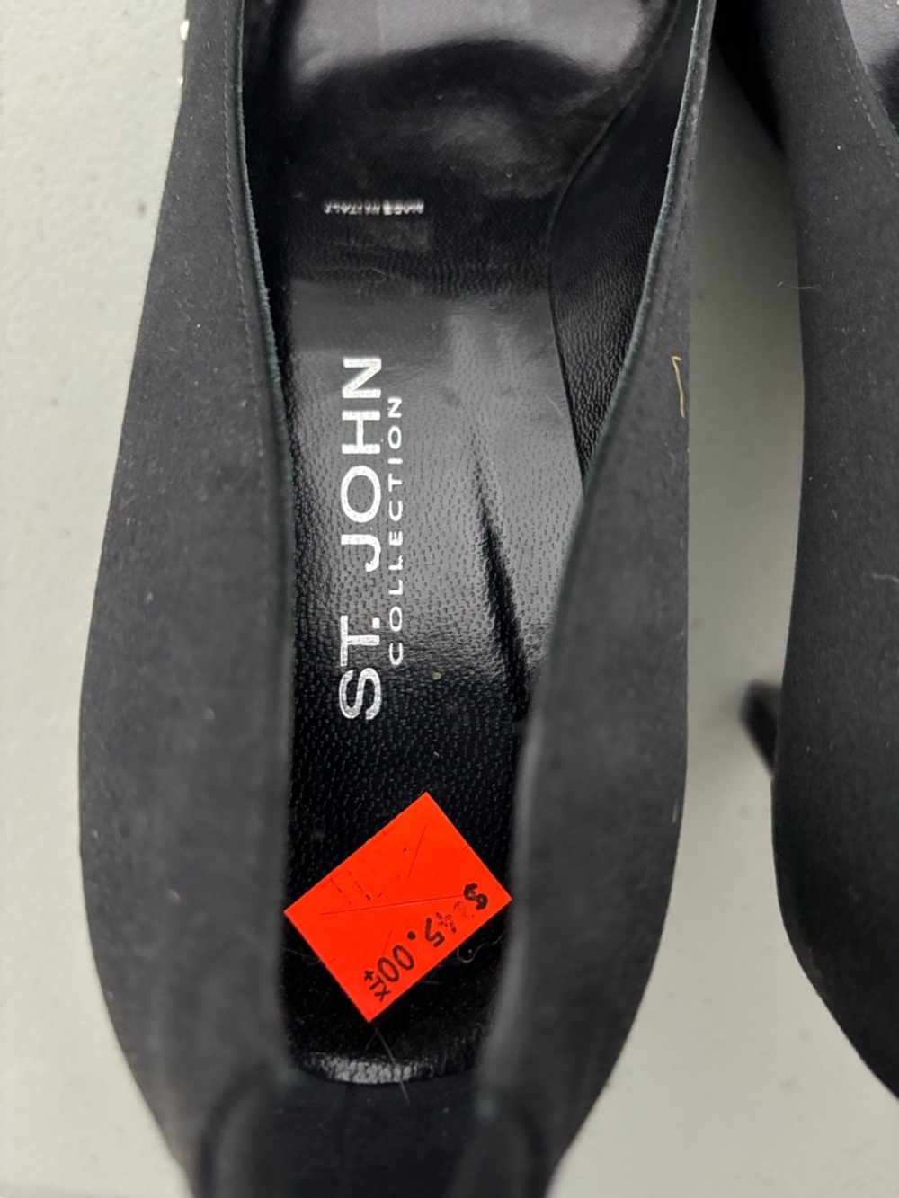 St. John Collection Black Satin Women's Heels Elegant Formal Pointed Toe 9B - Picture 9 of 16